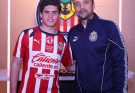 Jonathan Pérez es nuevo jugador de Chivas